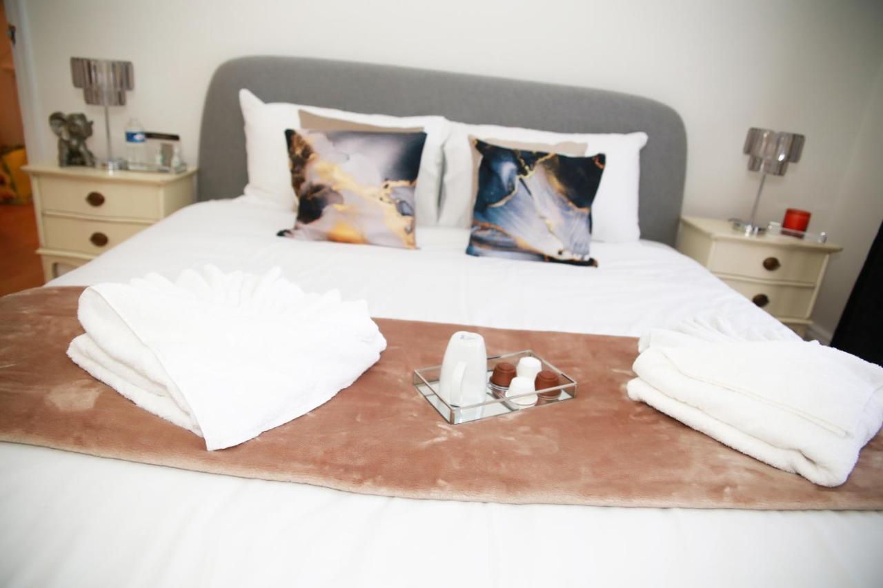 Wembley Luxury *