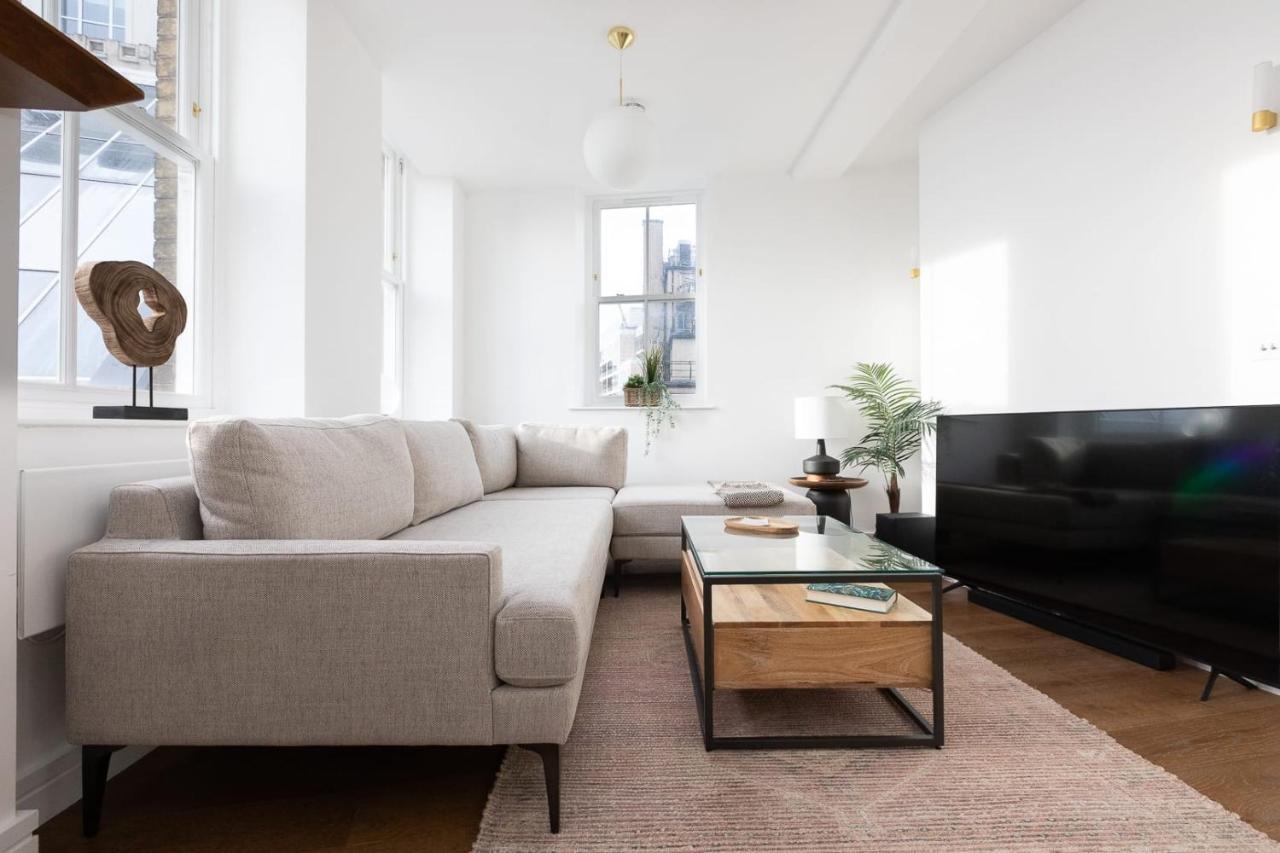 Stunning 2 Bedroom Duplex In Holborn Zone 1 *
