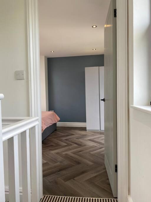 Charming House In The Heart Of Xar Ferienhaus London