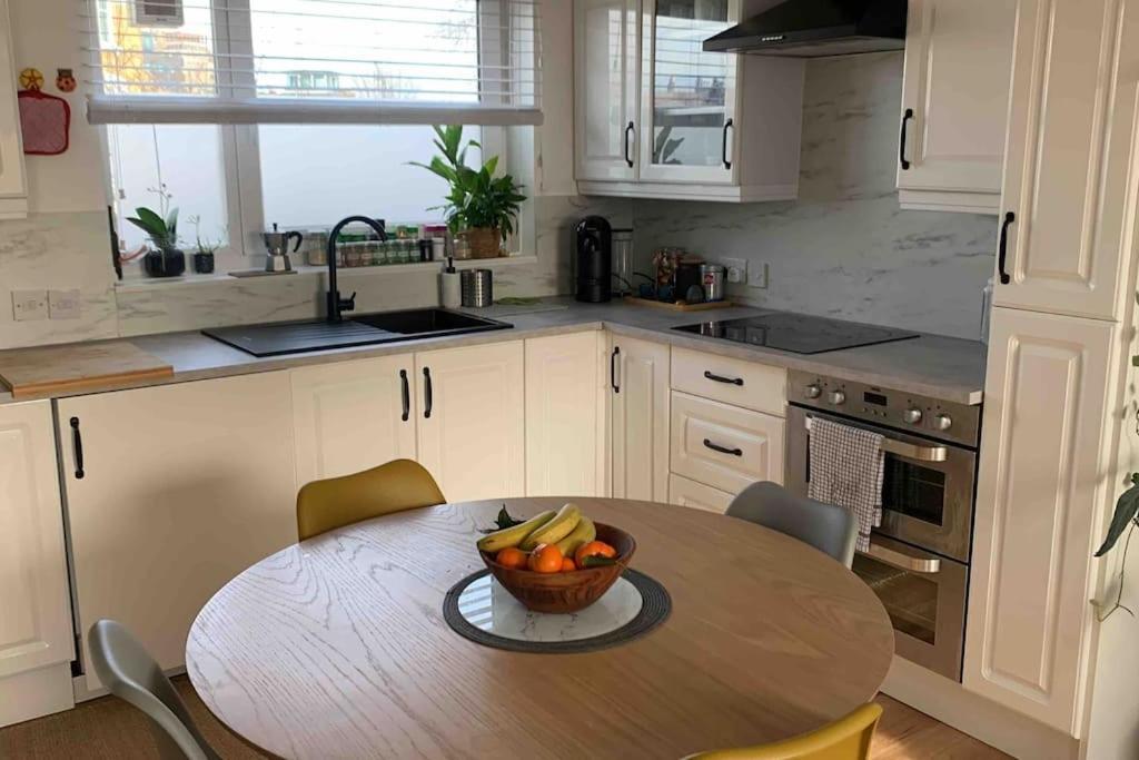 Apartamento Lovely 1 Bedroom Flat In Zone 1/2 Londres