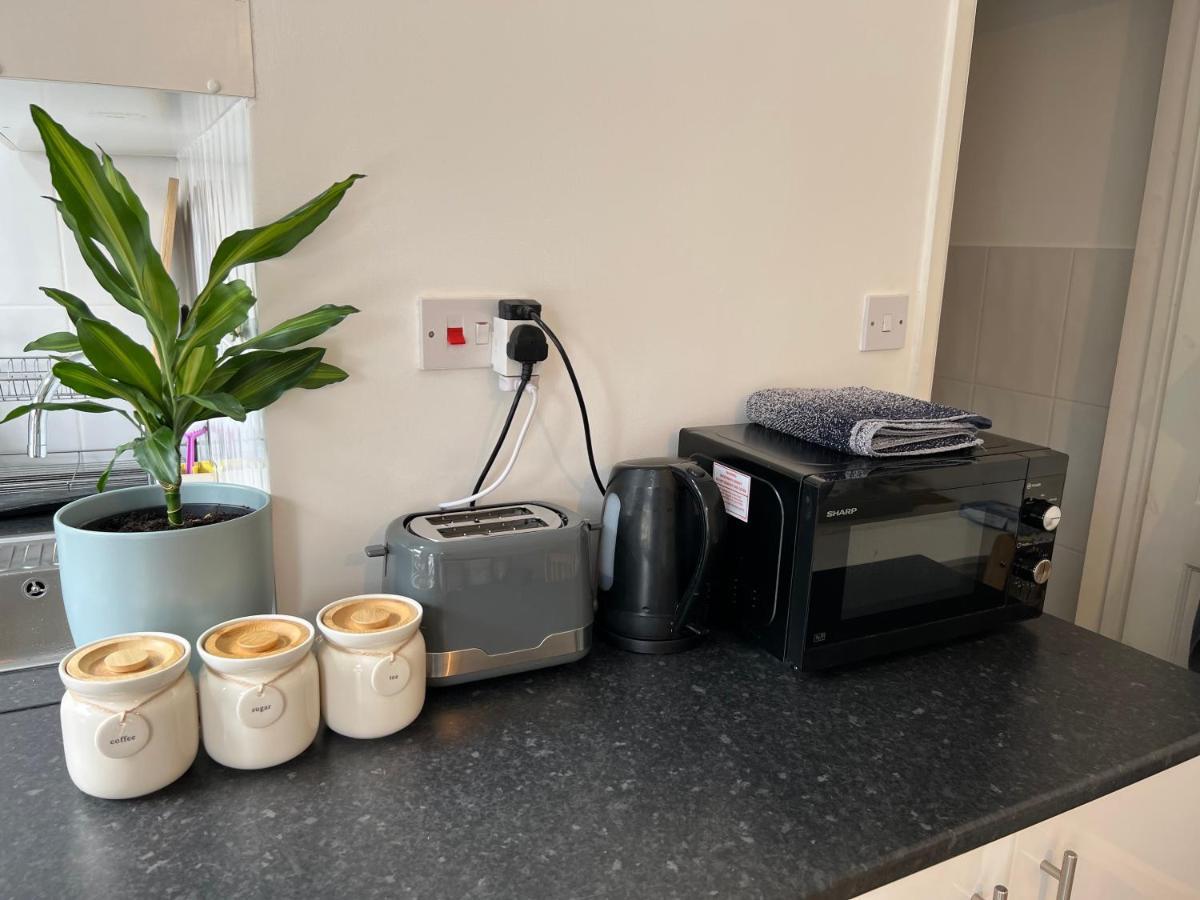 Luxury 1bed Holiday Flat-10 Minutes From Bridge & 3mins Walk To Lewisham Dlr Appartement *