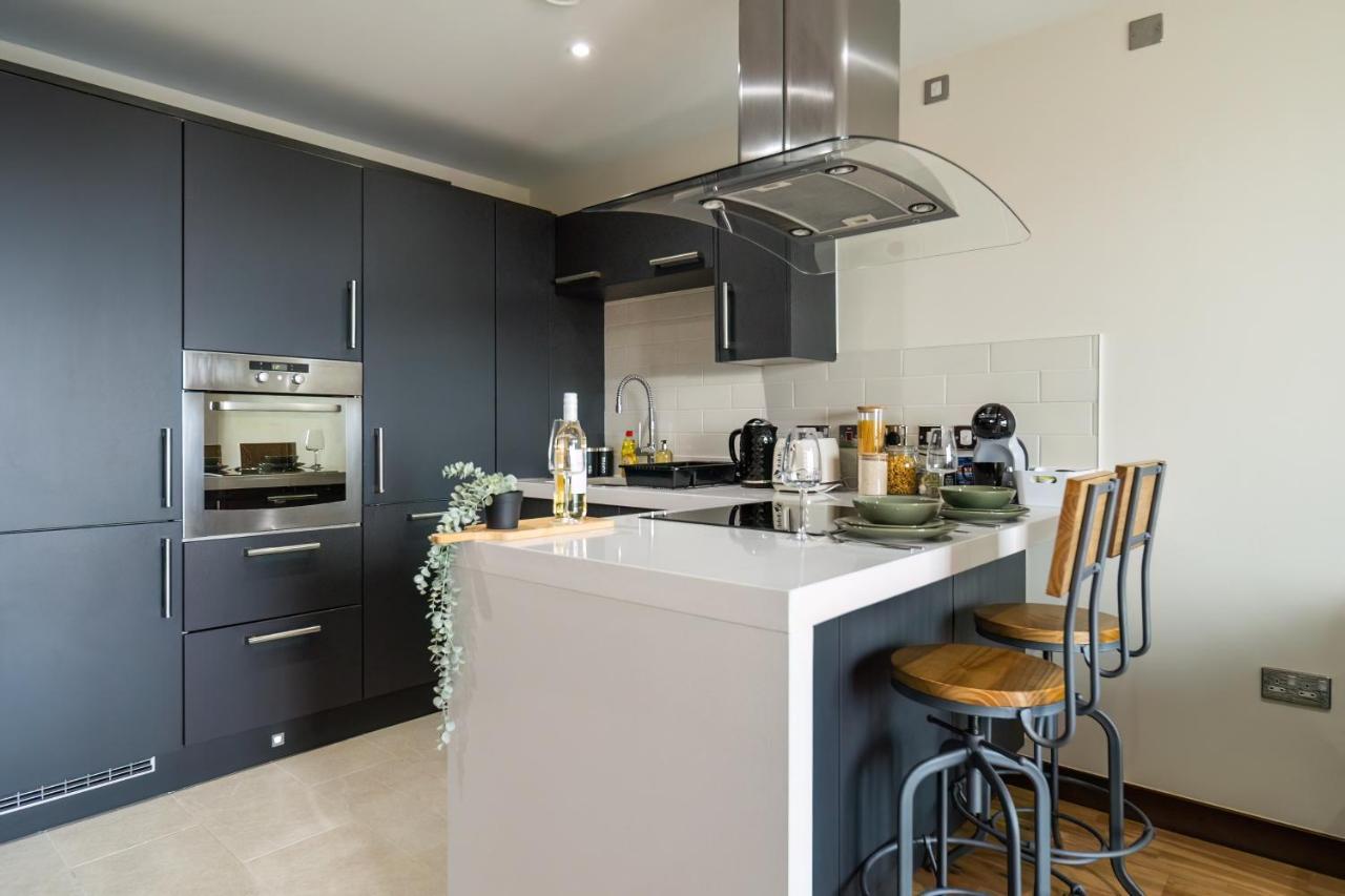 Appartement Livestay-stunning With Private Balcony & River Views Londen
