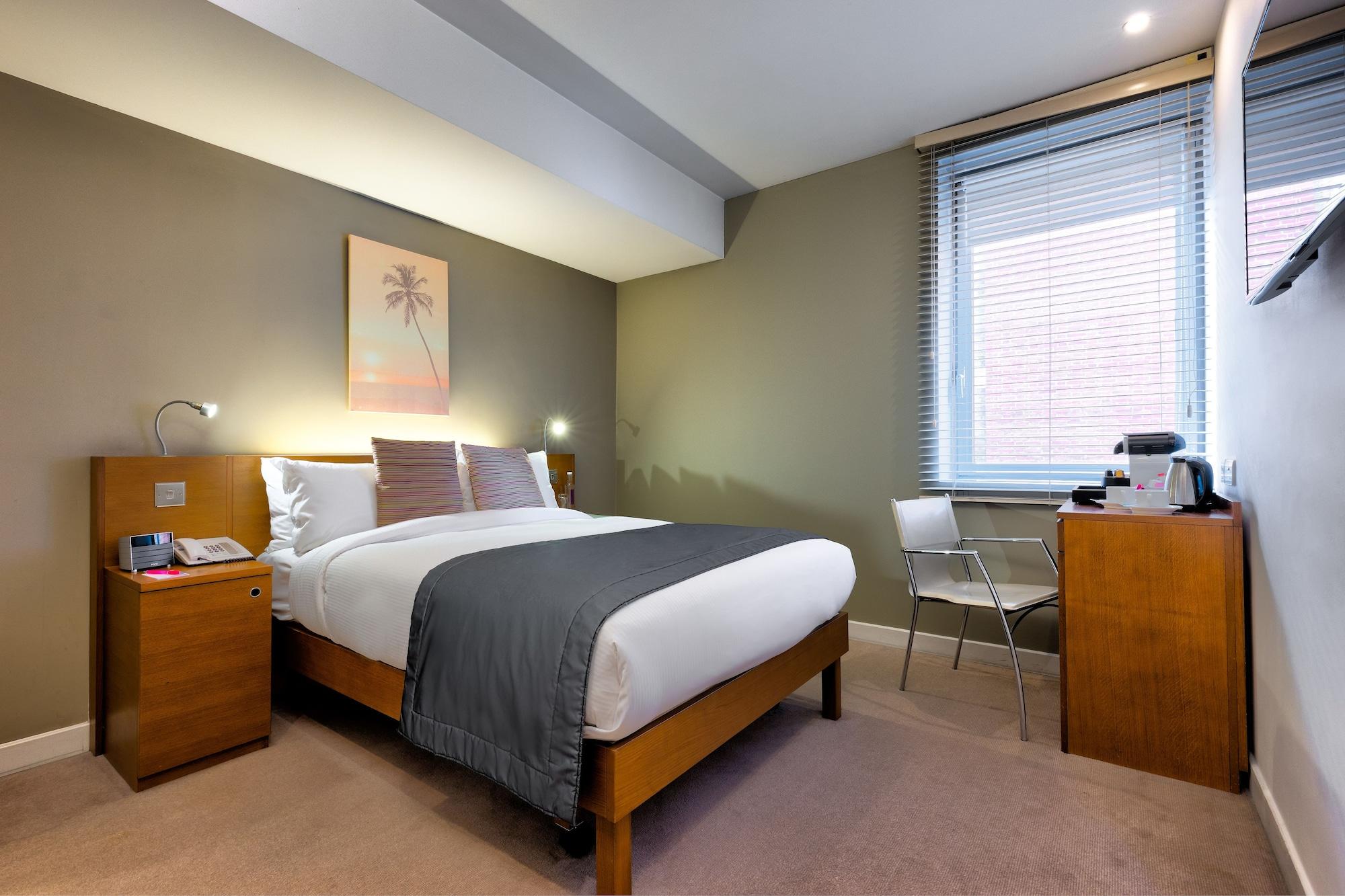 Hotel The Memoir Club, Formerly Ambassadors Bloomsbury
