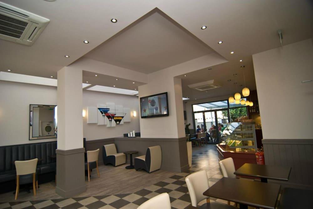Pembury At Finsbury Park Hotel Londres