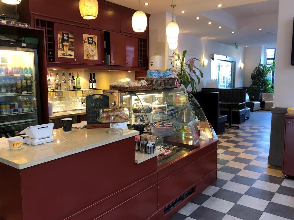 Pembury At Finsbury Park Hotel 3*