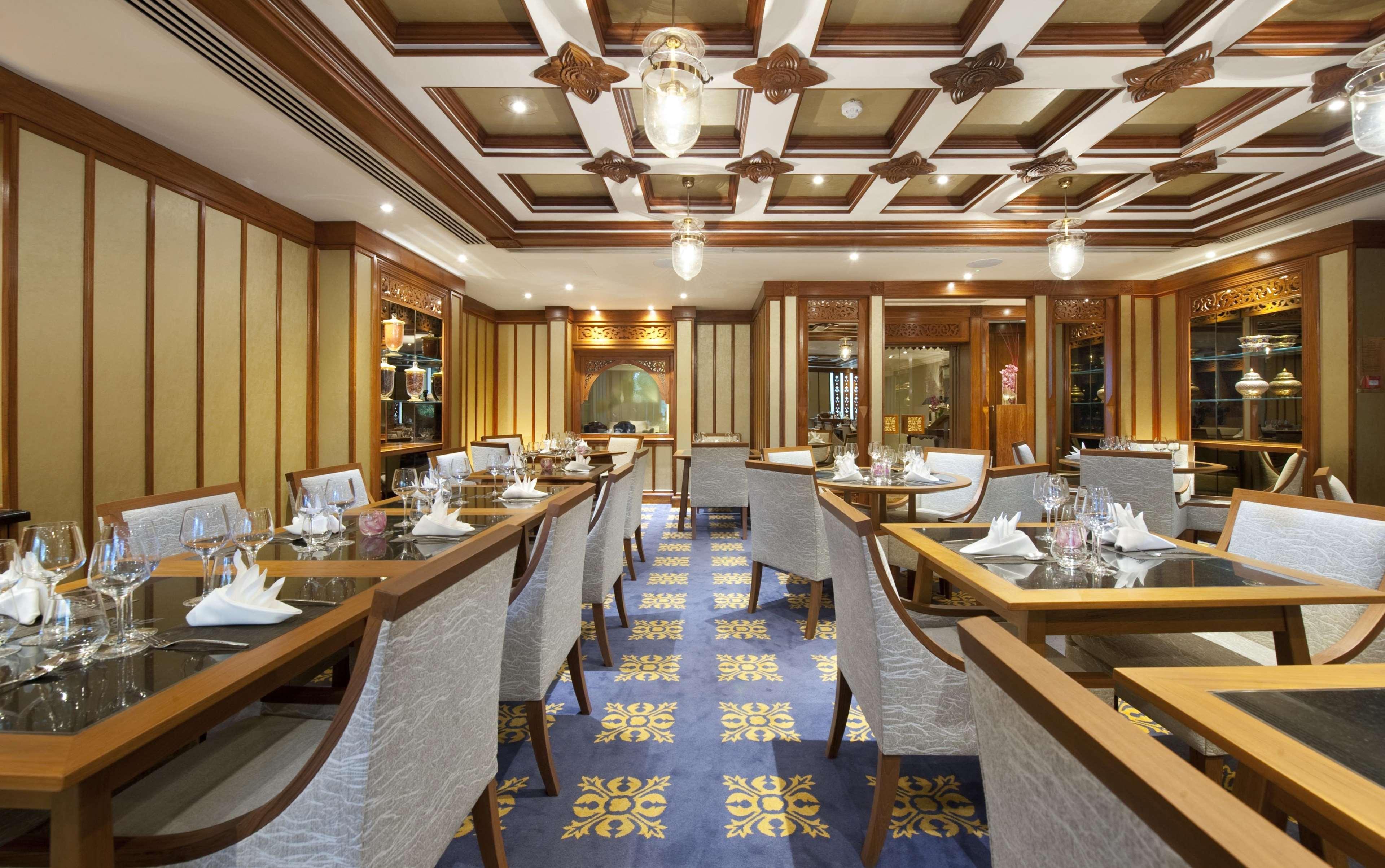 Royal Lancaster Hotel