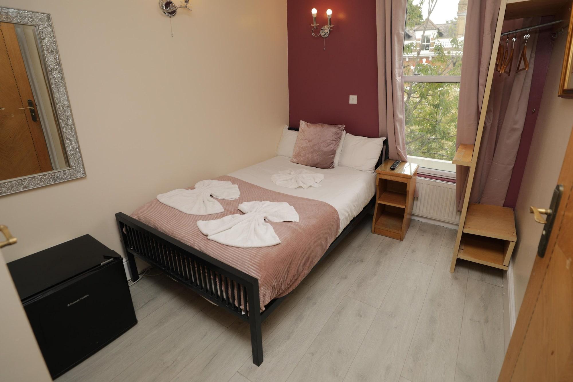Hotel Holland 2*