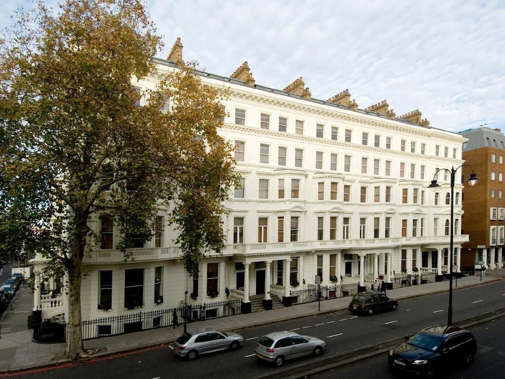 Fraser Queens Gate Apartahotel