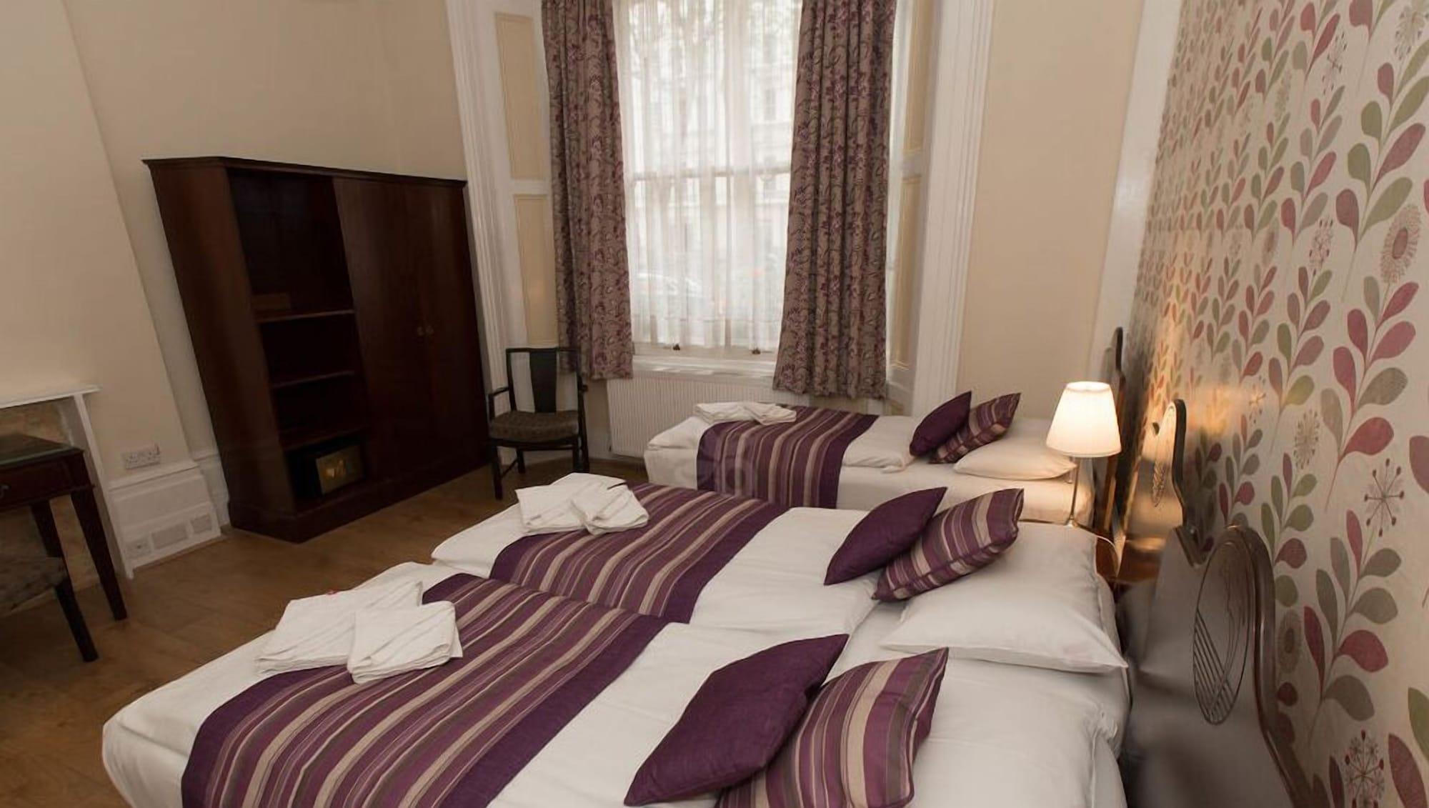Dolphin 3* Londen