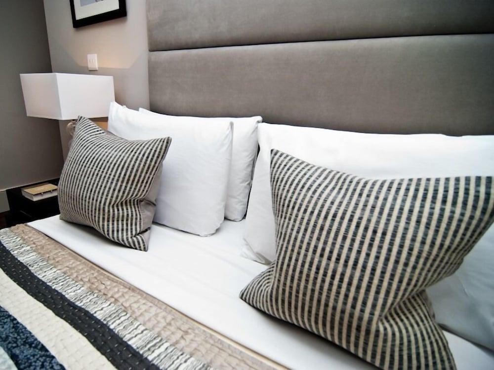 Ravna Gora 3* Londres