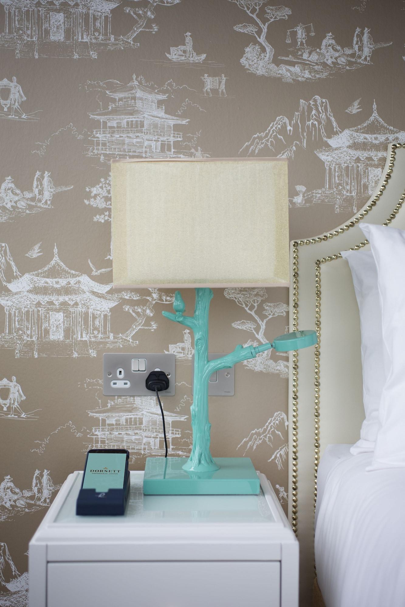 Hotel Dorsett Shepherds Bush 4*