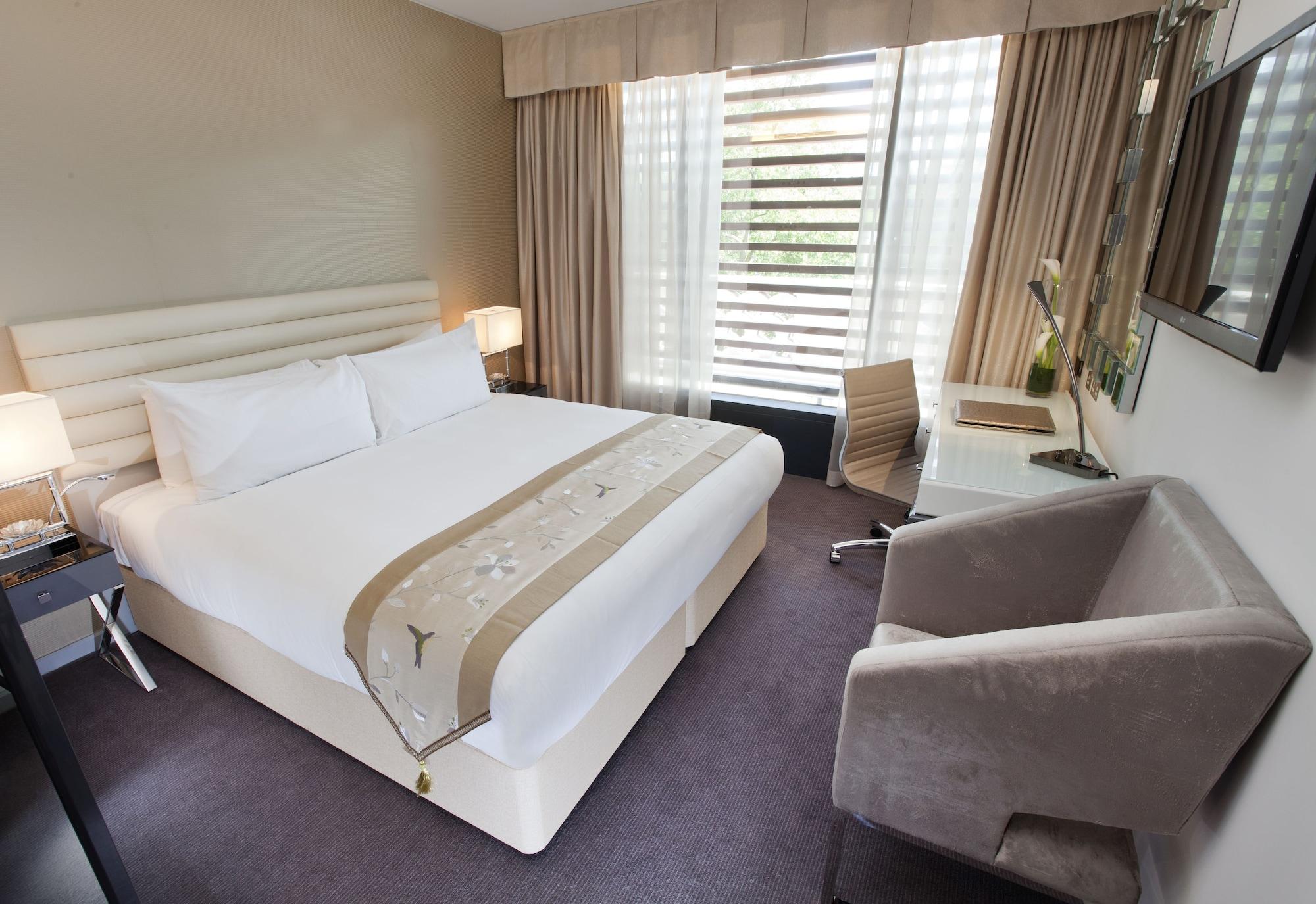 Dorsett Shepherds Bush Hotel