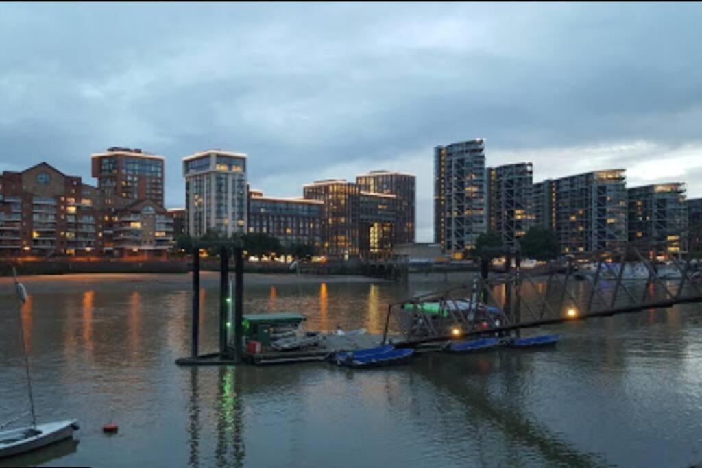 Pimlico Riverside- Amazing 1 Bed Apartamento *