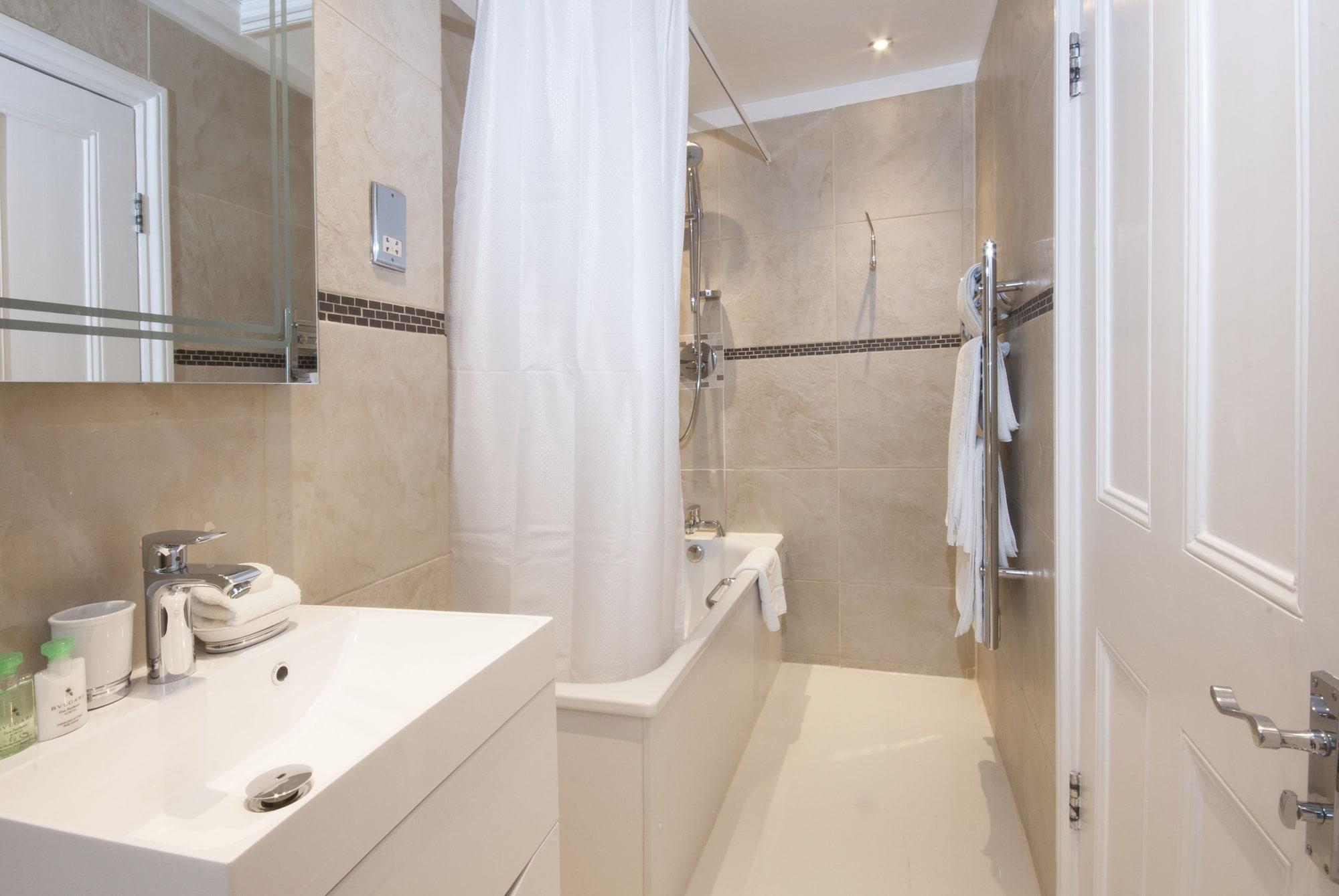 17 Hertford Street 3* Londres