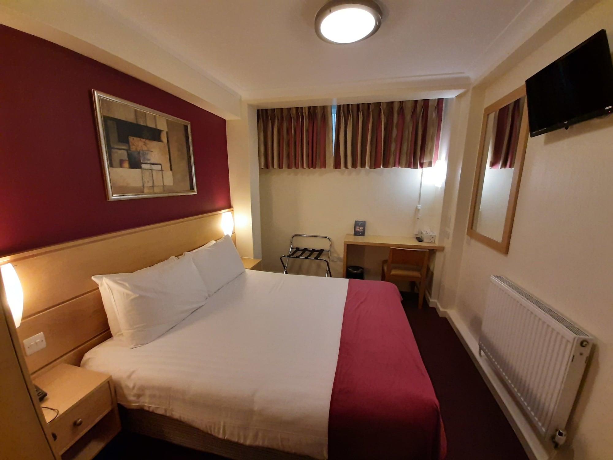 Hotel Americana