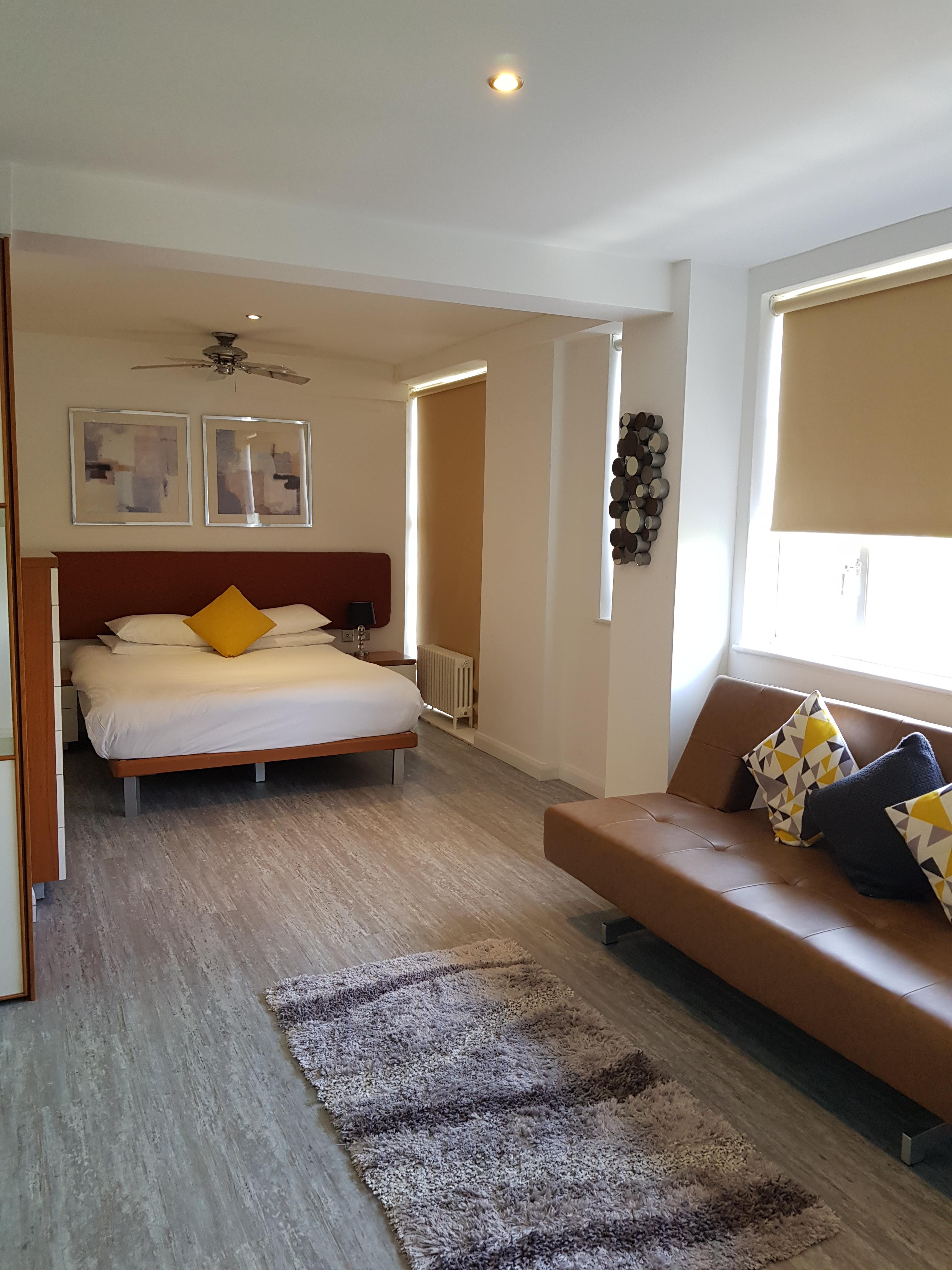 Apartahotel Roland House 3*