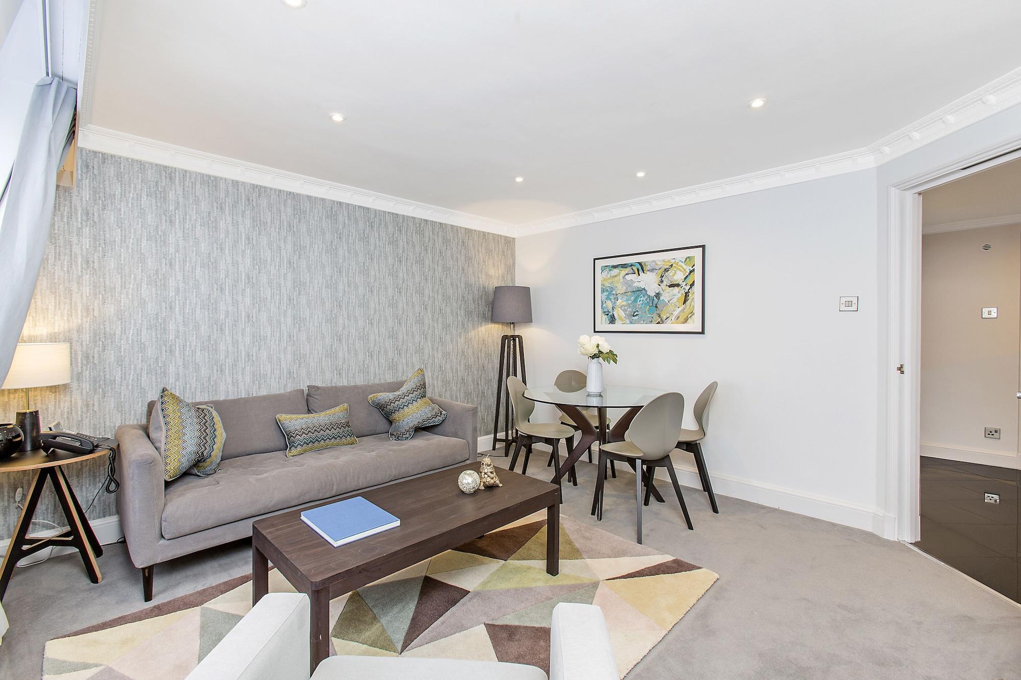 Apart-hotel Mayfair House 5*