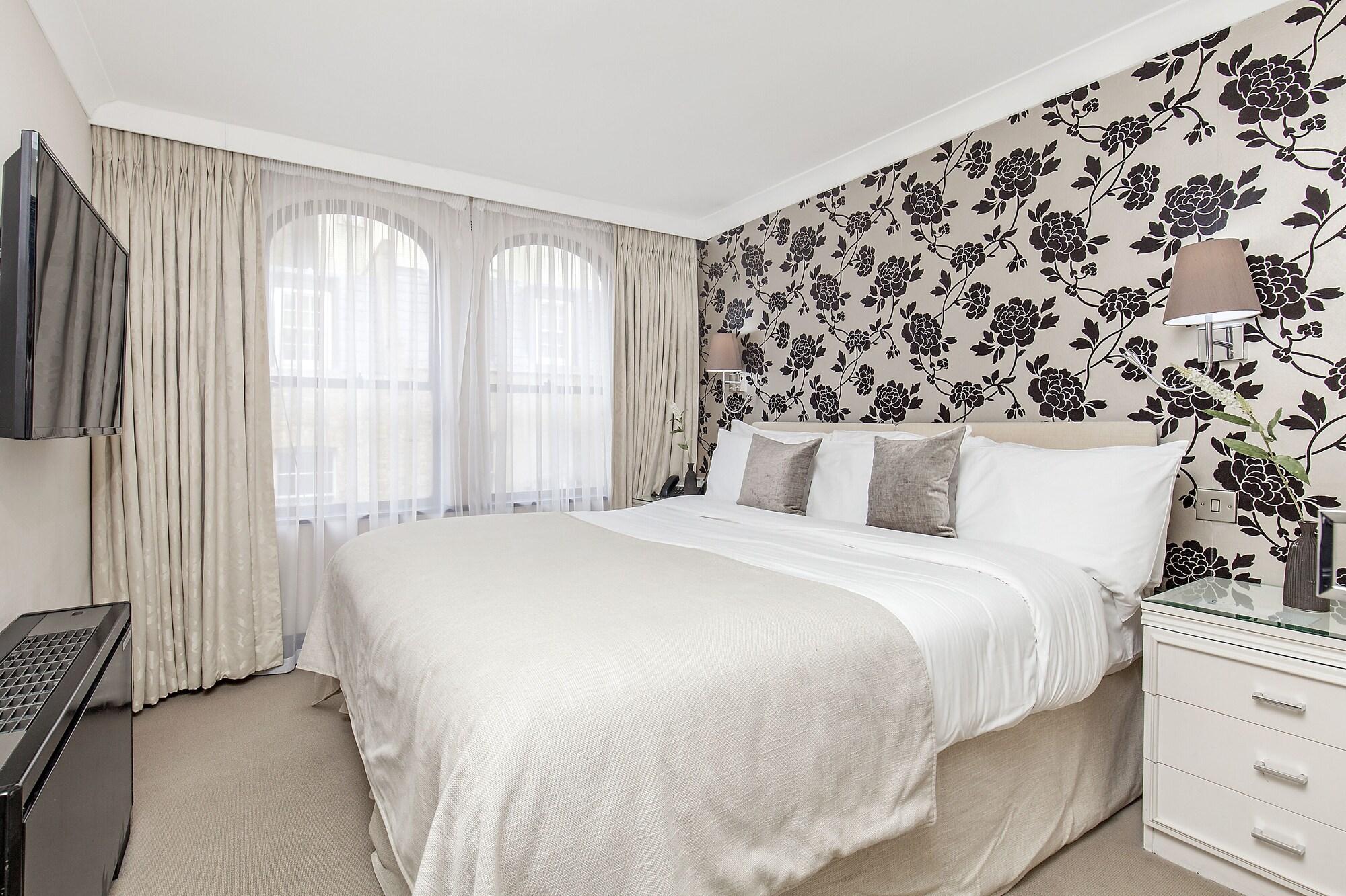 Mayfair House Apart-hotel 5*