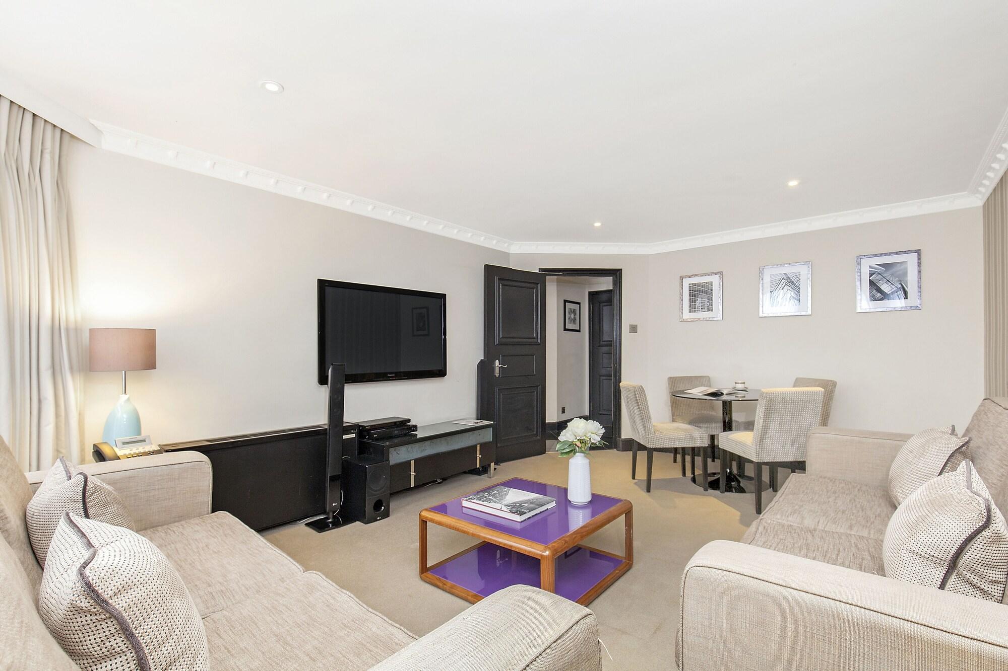 Apart-hotel Mayfair House
