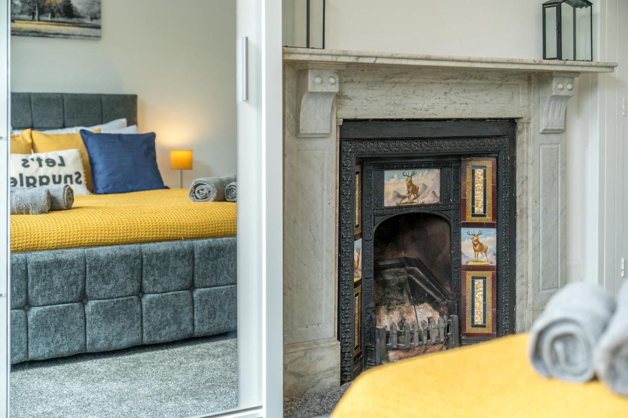 Spacious King Size 1bed Flat In Leafy Suburb Appartement Londen