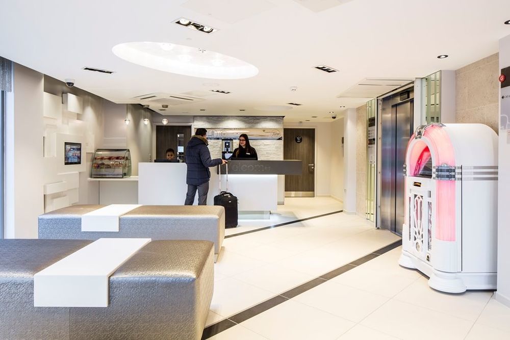 Point A Canary Wharf 3* Londres