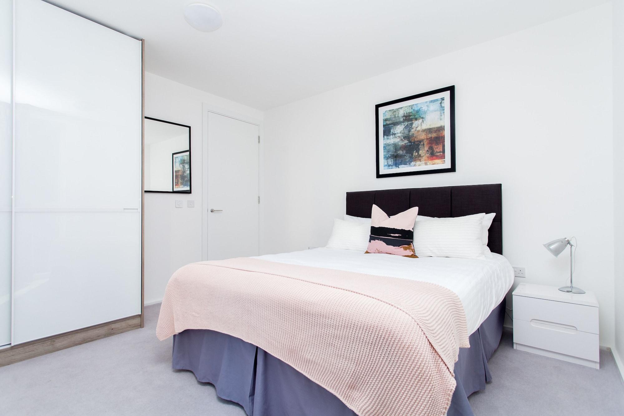 Clover Court By Aeria * London