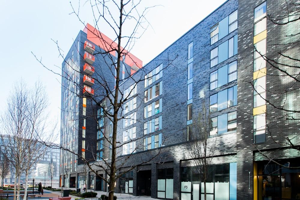 Clover Court By Aeria Apartment *