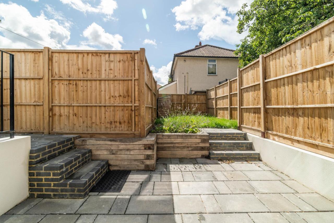 Apartamento 4 Bedrm House Greater Londres