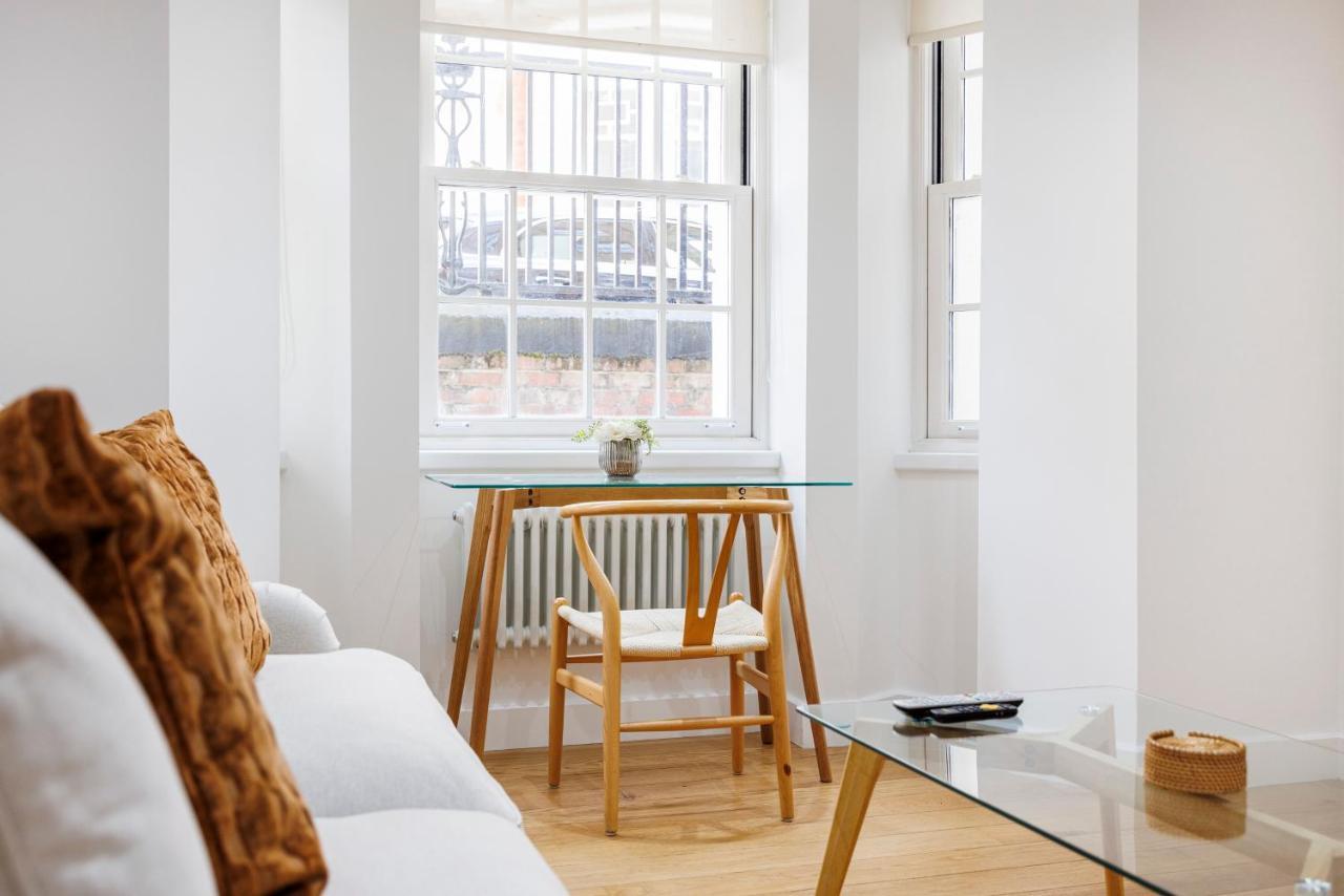 2 Bed Just Off Tottenham Ct Rd, 2 Min To Goodge St *