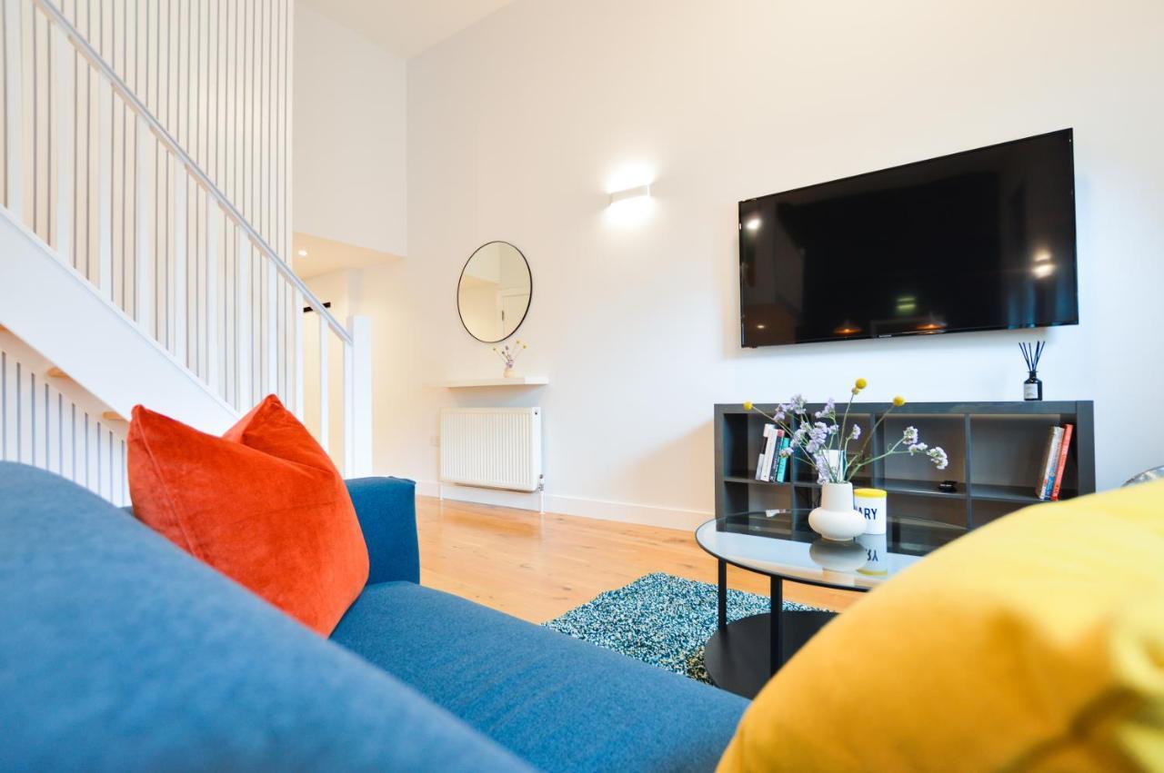 Spacious West Hampstead With Mezzanine Bedroom By Concept Londres