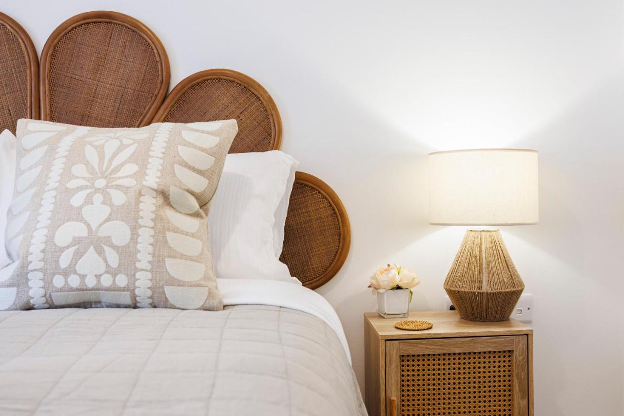 2 Bed Just Off Tottenham Ct Rd, 2 Min To Goodge St Appartement
