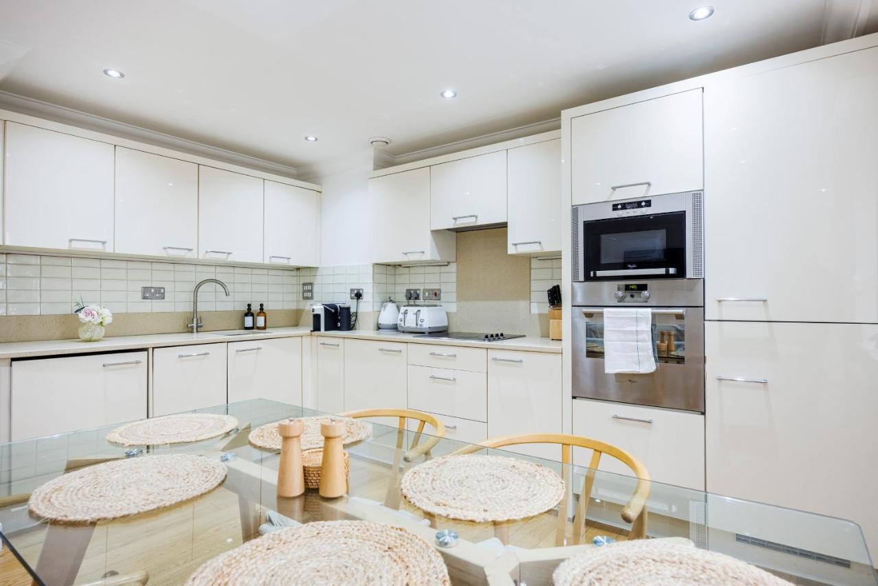 2 Bed Just Off Tottenham Ct Rd, 2 Min To Goodge St *