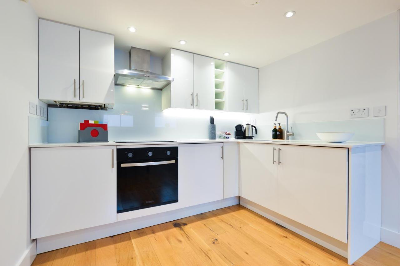Spacious West Hampstead With Mezzanine Bedroom By Concept Londres