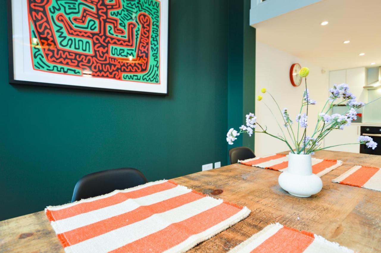 Apartamento Spacious West Hampstead With Mezzanine Bedroom By Concept Londres