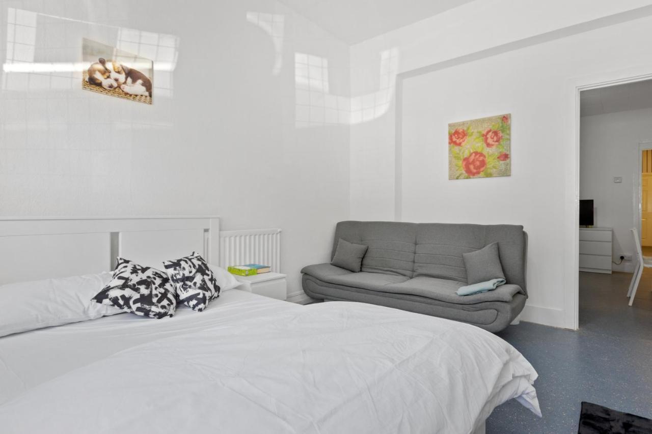 Apartamento Fantastic 2bd Barking With Links To The City! *