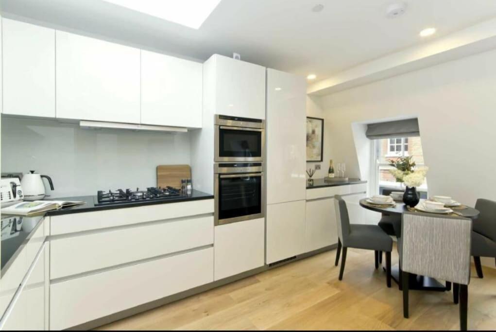 Appartement Modern Flat In Mayfair *