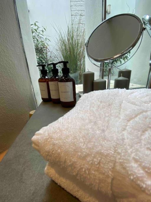Casa de Férias Stunning 4 Bed Mews House With Patio Londres