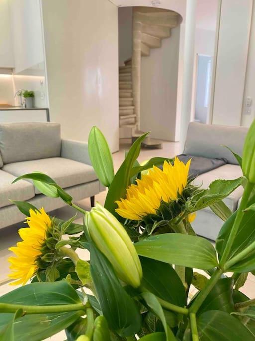 Casa de Férias Stunning 4 Bed Mews House With Patio *