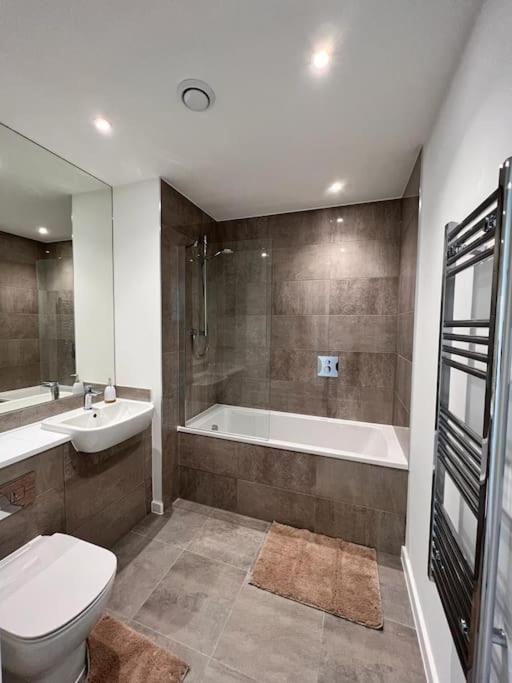 Apartamento Stylish 2-bed Flat Canning Town *
