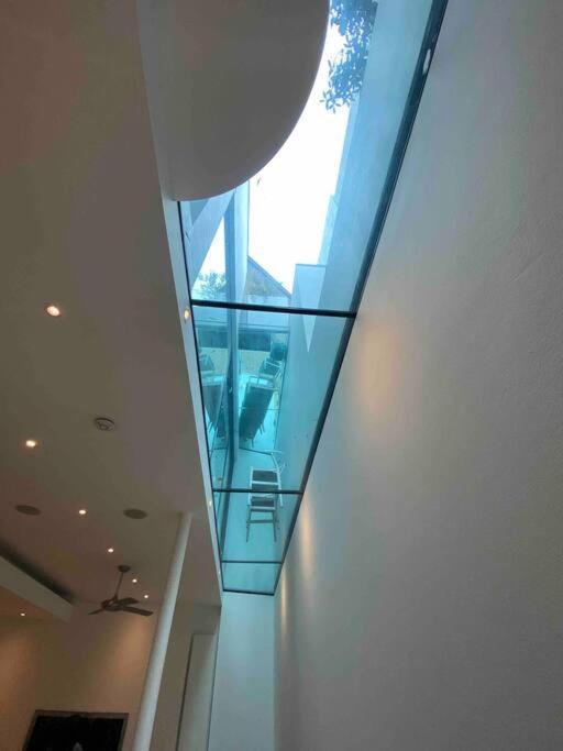 Casa de Férias Stunning 4 Bed Mews House With Patio