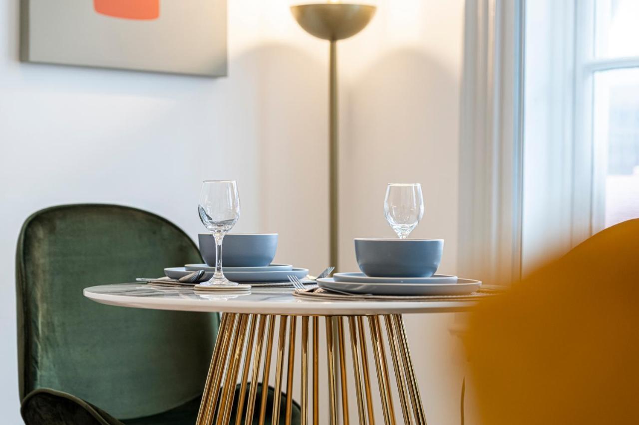 Stylish 1 Bed Flats In Soho, Next To Piccadilly Circus And Trafalgar Square Londres
