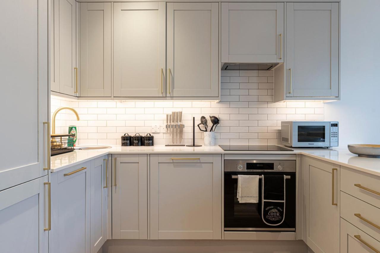 Stylish 1 Bed Flats In Soho, Next To Piccadilly Circus And Trafalgar Square