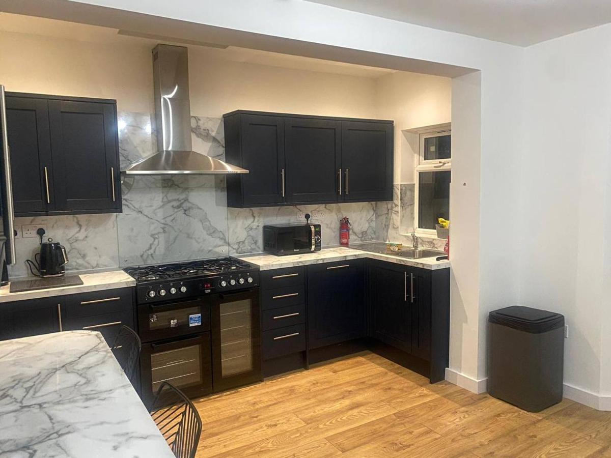 Private With En-suite In Catford, Apartment London