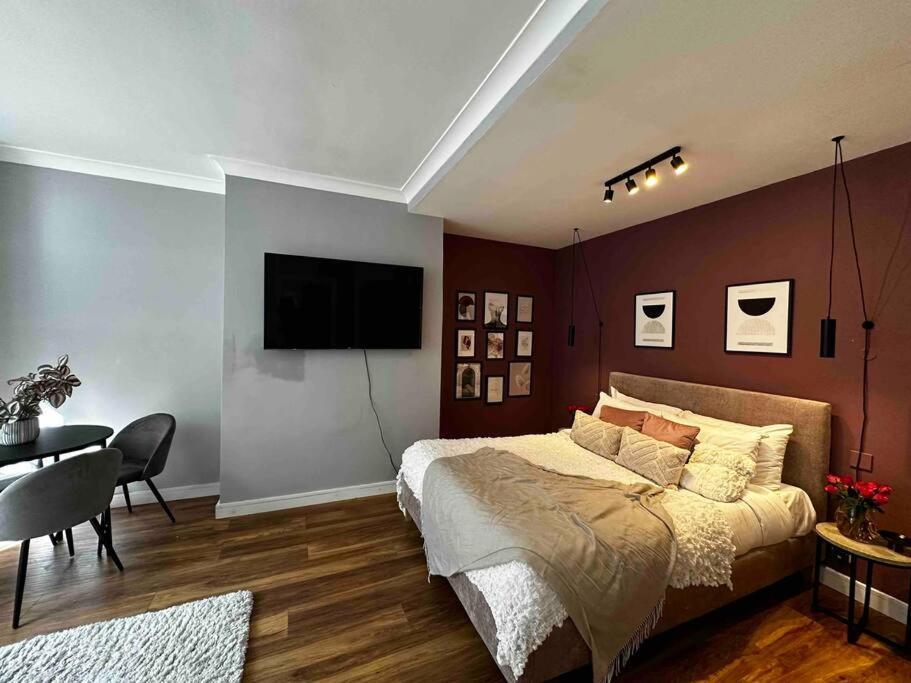 Apartment Spacious For 4 Near Regents Park N1 London