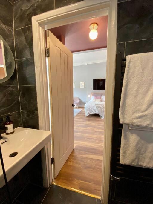 For 3 Near Regents Park N5 Appartement Londen