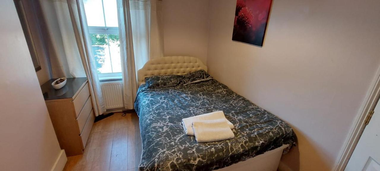 3 Bedroom House Ealing Vakantiehuis