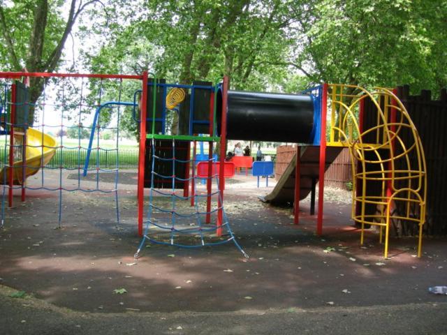 Convenient Centre And Tottenham Stadium * Londen