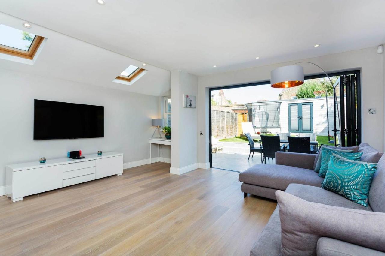 Fulham, - Stylish 5 Bedroom House Hébergement de vacances