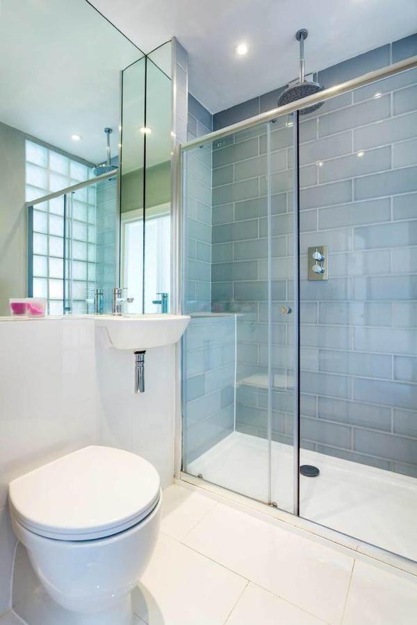 Fulham, - Stylish 5 Bedroom House Hébergement de vacances Londres