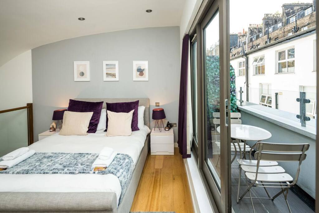 Renovated 2br, 2ba Near Hyde Park 1 Min From Tube * Londres